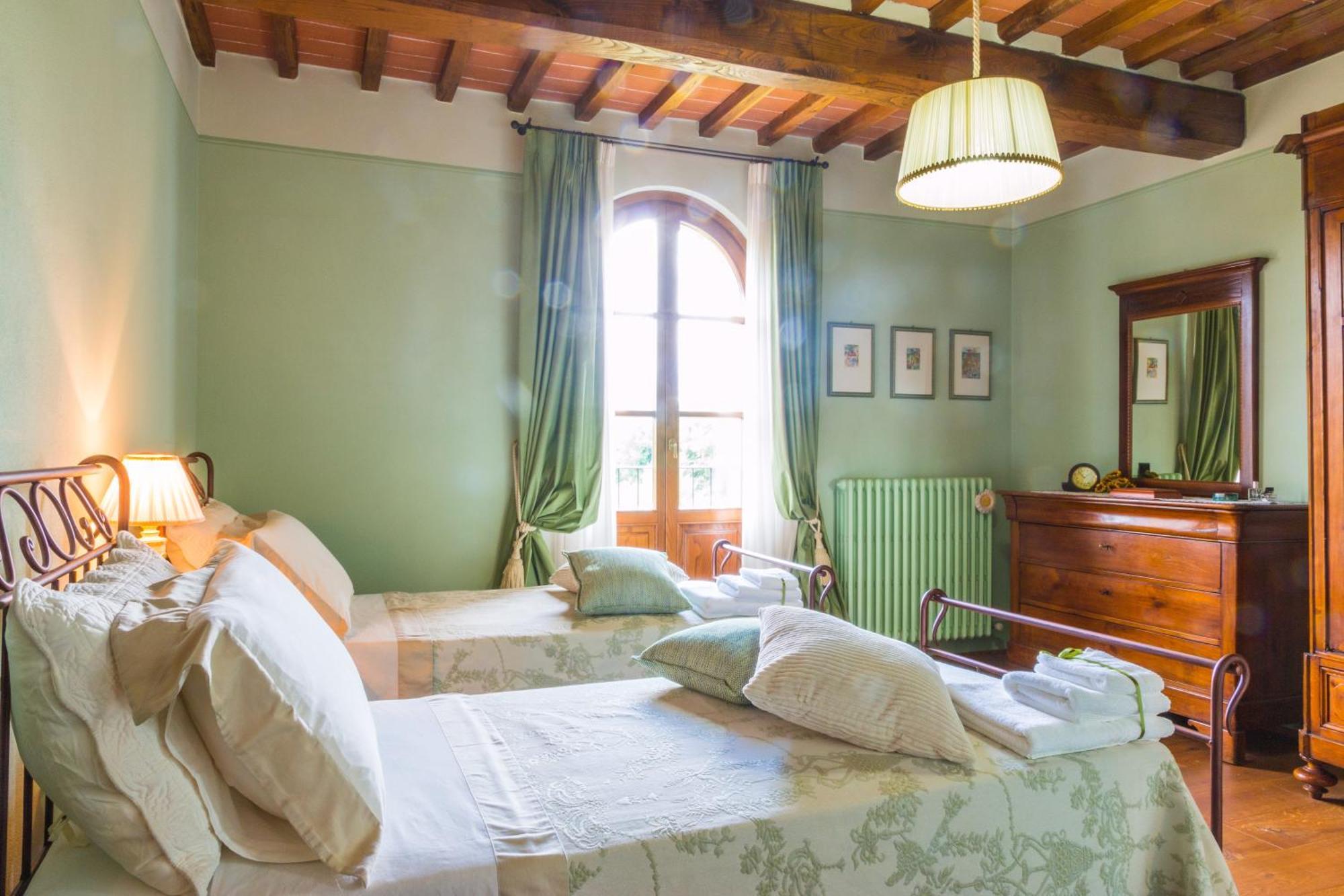 Гостевой дом Borgo Ai Lecci Orentano Экстерьер фото